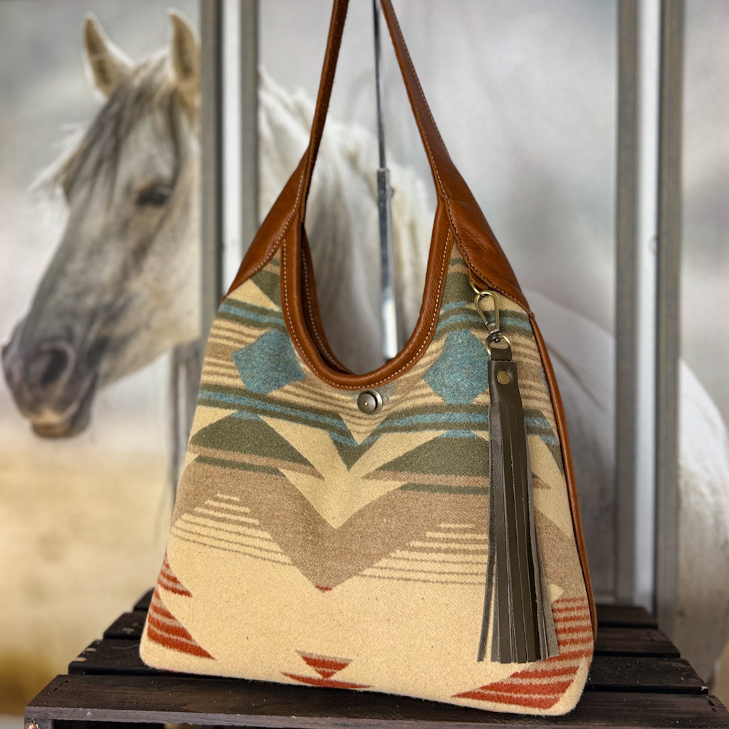 Hobo Bag with New Stillwater Tan Wool