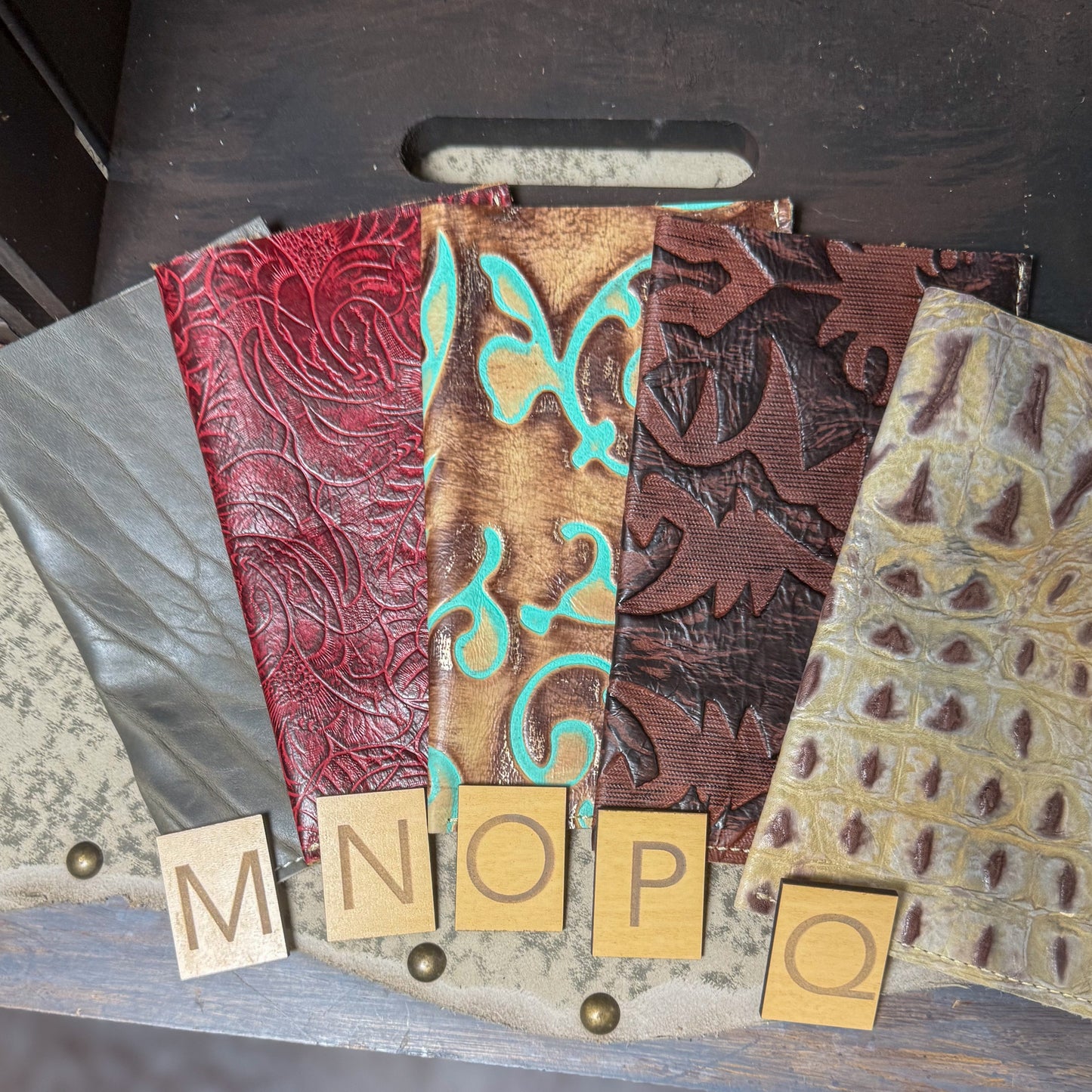 Embossed Leather Glasses/Sunglasses Case 2