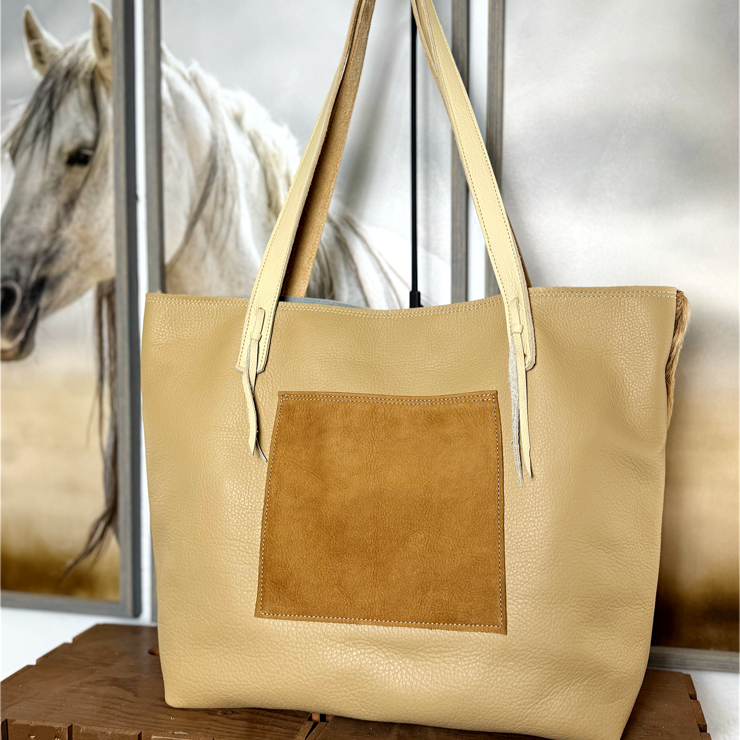 Palomino Big Bertha Tote in Blond Hair on Hide MM054